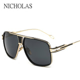 Oversized Retro Casal